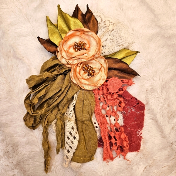 Dainty Jewells Accessories - The Classy Quill Coral, Green, Bronze Flower Pin Shoulder Brooch
